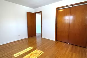 1915 Seymour Ave, North Chicago, IL 60064 - Photo 13