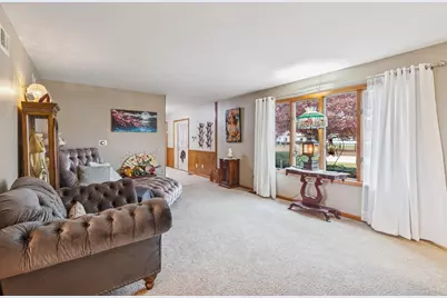 21851 Helen Drive, Plainfield, IL 60544 - Photo 3