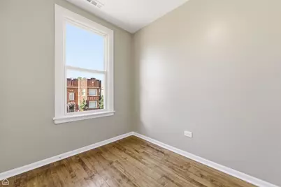 8643 S Exchange Avenue, Chicago, IL 60617 - Photo 9