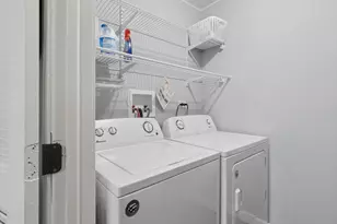 1220 Fulton Dr, Streamwood, IL 60107 - Photo 15