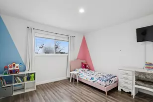 1220 Fulton Dr, Streamwood, IL 60107 - Photo 13