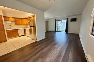 244 Klein Creek Ct, Carol Stream, IL 60188 - Photo 7