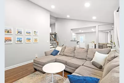 8725 N National Avenue, Niles, IL 60714 - Photo 5