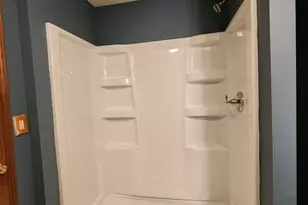 512 E Bronson St, Streator, IL 61364 - Photo 13