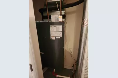 8440 Callie Avenue #410, Morton Grove, IL 60053 - Photo 23