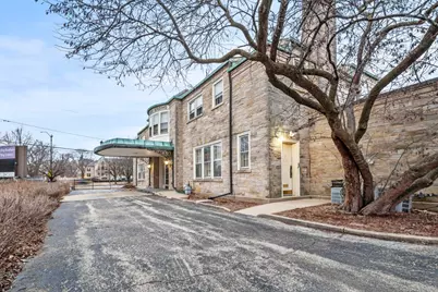 [Address not provided], Joliet, IL 60435 - Photo 3