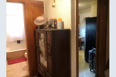 9715 S Dobson Avenue, Chicago, IL 60628 - Photo 5