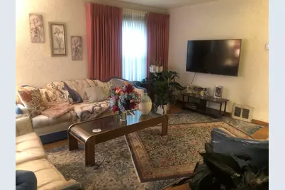 9715 S Dobson Avenue, Chicago, IL 60628 - Photo 3