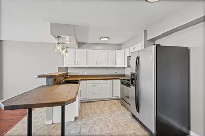 7234 W North Avenue #1608, Elmwood Park, IL 60707 - Photo 11