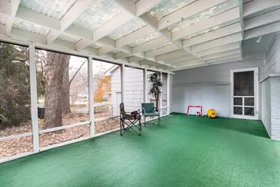 1348 Dairy Lane, Mundelein, IL 60060 - Photo 9