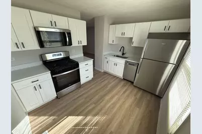 [Address not provided], Hanover Park, IL 60133 - Photo 3