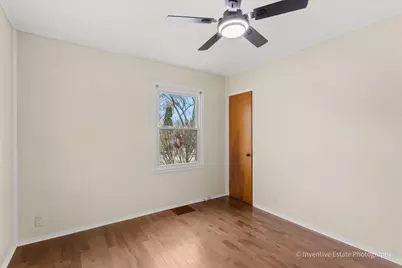 302 S Park Street, Westmont, IL 60559 - Photo 9