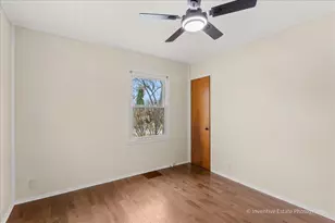 302 S Park St, Westmont, IL 60559 - Photo 9