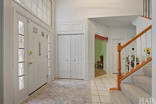 1121 Williamsburg Cir, Grayslake, IL 60030 - Photo 3