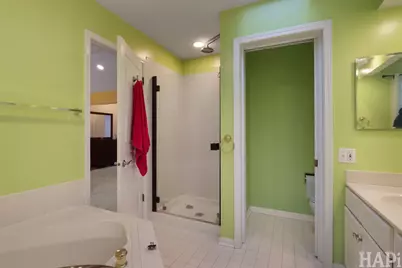 1121 Williamsburg Circle, Grayslake, IL 60030 - Photo 15