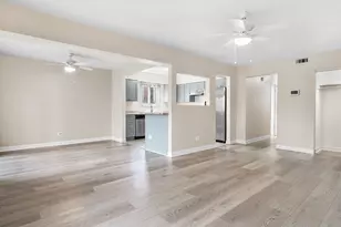 22509 Pleasant Dr, Richton Park, IL 60471 - Photo 3