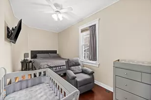 9201 S 52nd Ave, Oak Lawn, IL 60453 - Photo 13