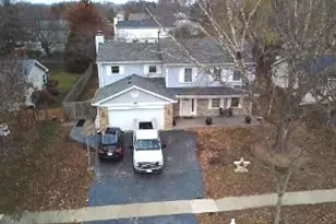 1730 Tanglewood Dr, Algonquin, IL 60102 - Photo 1