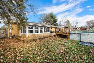 7207 Hiawatha Drive, Wonder Lake, IL 60097 - Photo 15