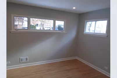 8258 N Octavia Avenue, Niles, IL 60714 - Photo 15