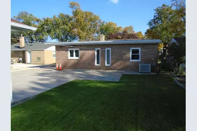 8258 N Octavia Avenue, Niles, IL 60714 - Photo 19
