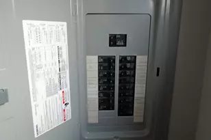 8258 N Octavia Ave, Niles, IL 60714 - Photo 17