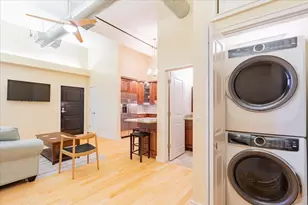 212 N Center St, Bloomington, IL 61701 - Photo 11