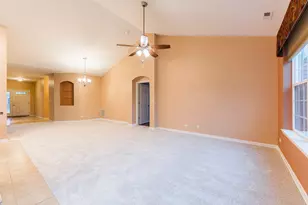 870 Prescott Ln, Pingree Grove, IL 60140 - Photo 5