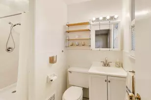 400 Landmeier Rd, Elk Grove Village, IL 60007 - Photo 19