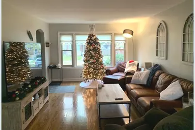 10542 S Artesian Avenue, Chicago, IL 60655 - Photo 3