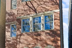 2852 N Damen Ave, Chicago, IL 60618 - Photo 1