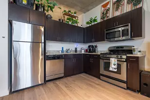 235 W Van Buren St, Chicago, IL 60607 - Photo 11