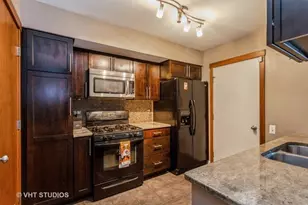 1410 Normantown Rd, Naperville, IL 60564 - Photo 5