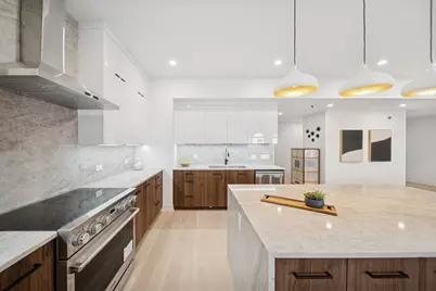 680 N Lake Shore Drive #604, Chicago, IL 60611 - Photo 9