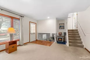 16824 Meadowdale Dr, Oak Forest, IL 60452 - Photo 3