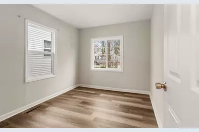 607 N James Street, Champaign, IL 61821 - Photo 13