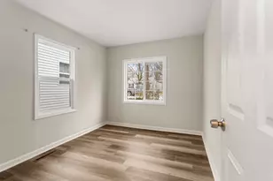 607 N James St, Champaign, IL 61821 - Photo 13