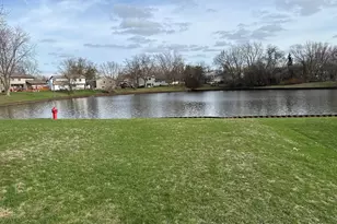 747 Cove Ct, Bartlett, IL 60103 - Photo 25