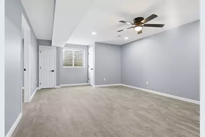 2702 Westbrook Drive, Bloomington, IL 61705 - Photo 23