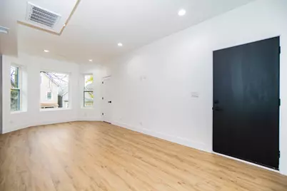 1709 N Troy Street, Chicago, IL 60647 - Photo 5