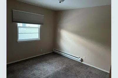 1184 E Merchant Street #213, Kankakee, IL 60901 - Photo 3