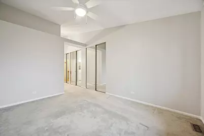 8065 Wildwood Lane, Darien, IL 60561 - Photo 15