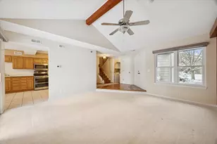 8065 Wildwood Ln, Darien, IL 60561 - Photo 3