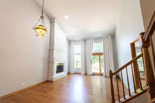 754 Savannah Ln, Crystal Lake, IL 60014 - Photo 5