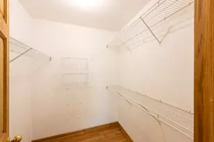 754 Savannah Ln, Crystal Lake, IL 60014 - Photo 9