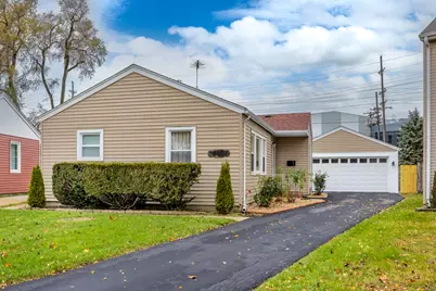 508 Crestwood Avenue, Des Plaines, IL 60016 - Photo 1