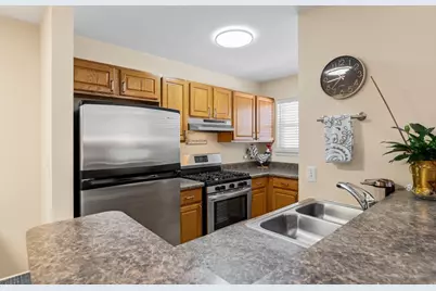 3214 Debra Drive, Island Lake, IL 60042 - Photo 5