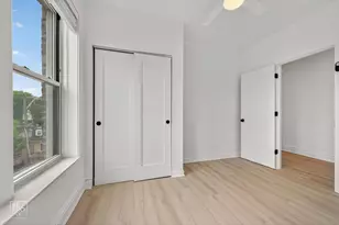 6977 N Bell Ave, Chicago, IL 60659 - Photo 7