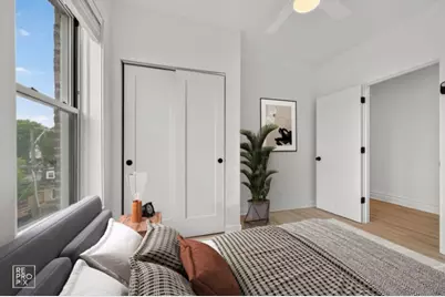 6977 N Bell Avenue #2, Chicago, IL 60659 - Photo 9