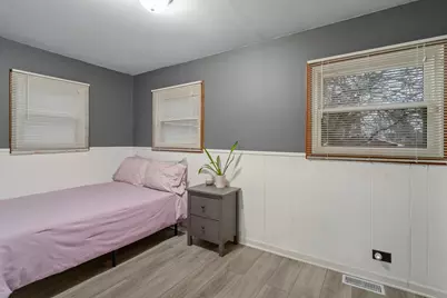 9546 S Spaulding Avenue, Evergreen Park, IL 60805 - Photo 19